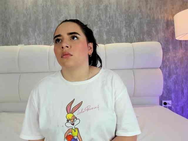 Модель: VeroniicaLodge