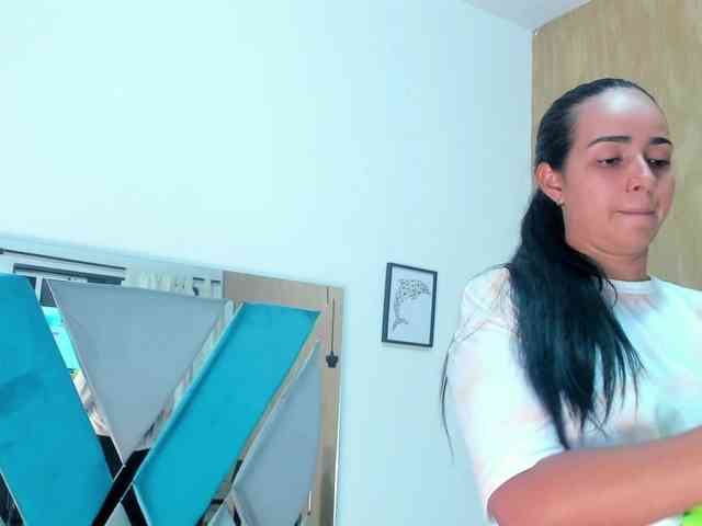 Luya-Jhonson webcam