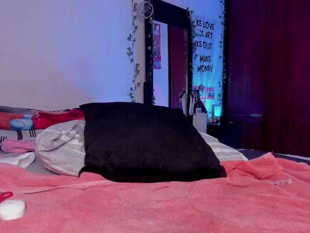 littlekayla from BongaCams is Freechat