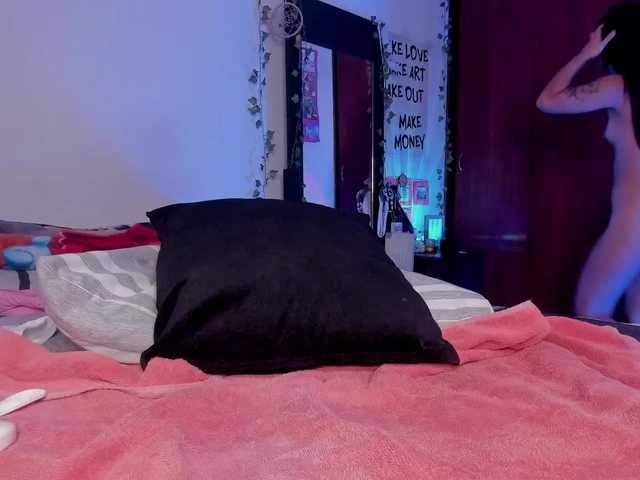 littlekayla from BongaCams