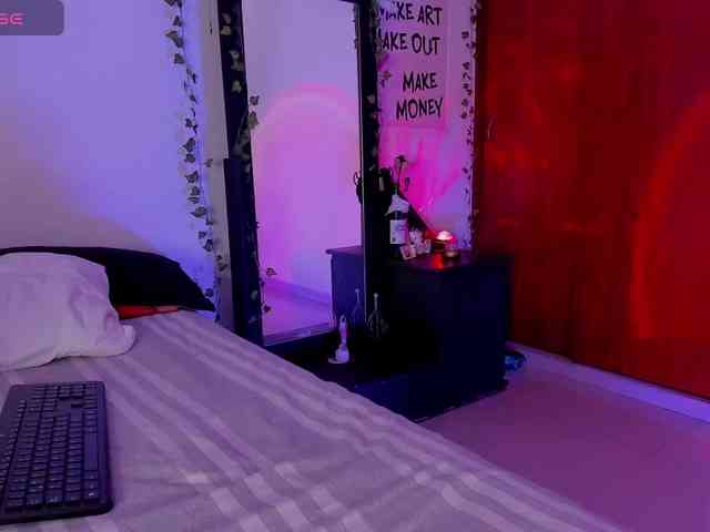 littlekayla webcam