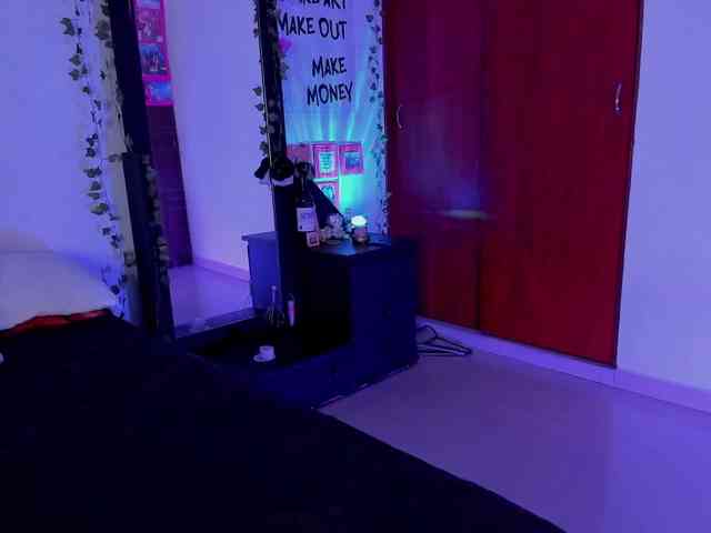 littlekayla littlekayla