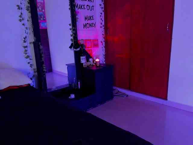 littlekayla littlekayla