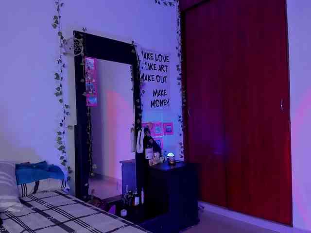 littlekayla littlekayla