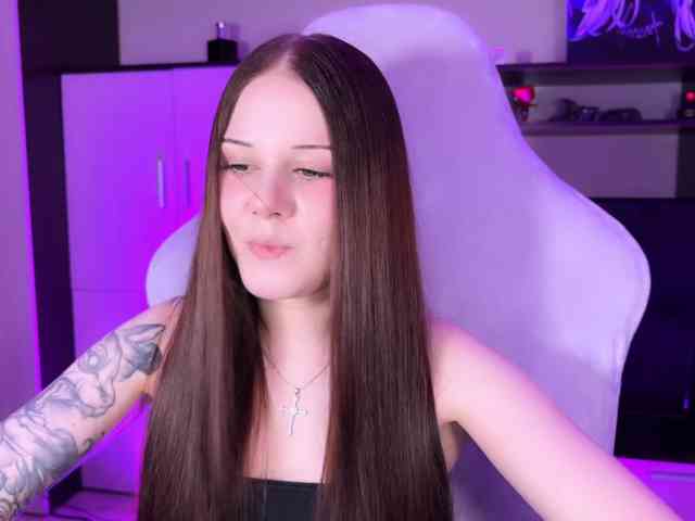 Модель: jasminevine