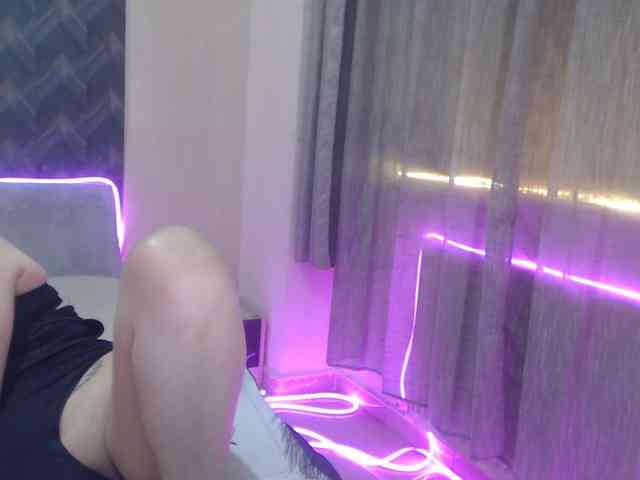 Kiss4foryou webcam