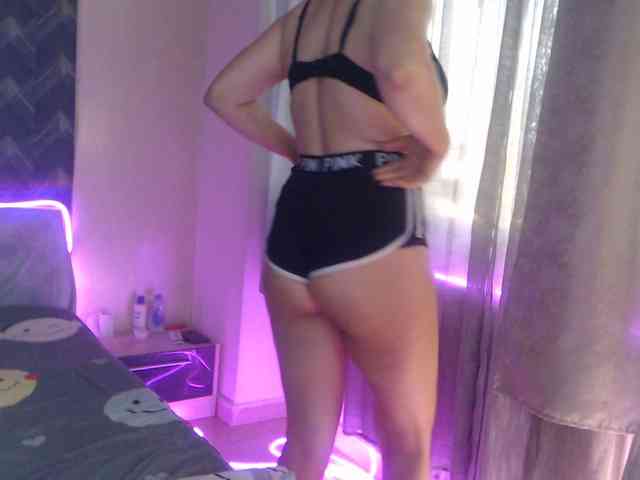 Kiss4foryou webcam