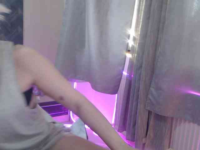 Kiss4foryou webcam