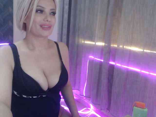 Kiss4foryou webcam