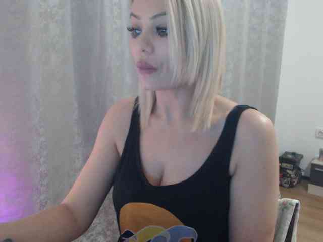 Kiss4foryou webcam