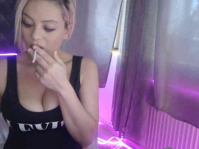 Kiss4foryou webcam