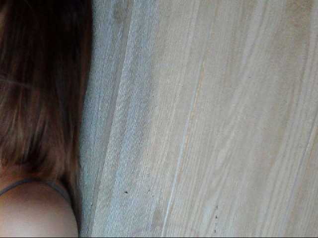 le modèle MollyfLowers est en webcam porno dans un show sur le site bongacams, il possède les tags suivants: Asian,Brunette,Trimmed