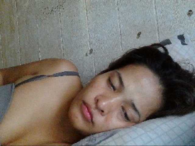 Asiankitties live cam profile