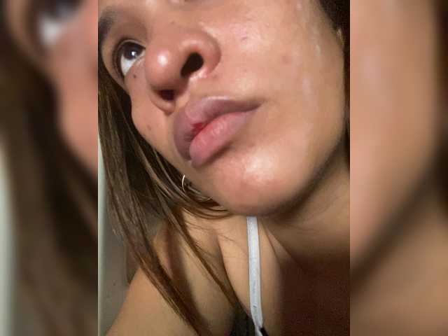 Asiankitties's BongaCams show and profile