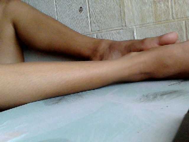 Asiankitties's BongaCams show and profile