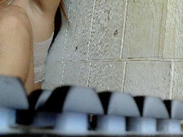 Asiankitties's BongaCams show and profile