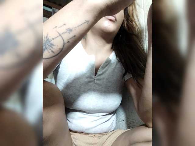 Asiankitties's BongaCams show and profile