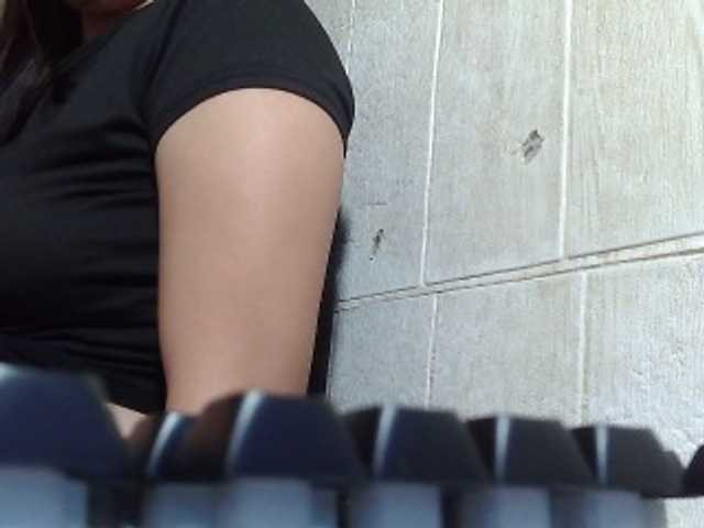 Asiankitties's BongaCams show and profile