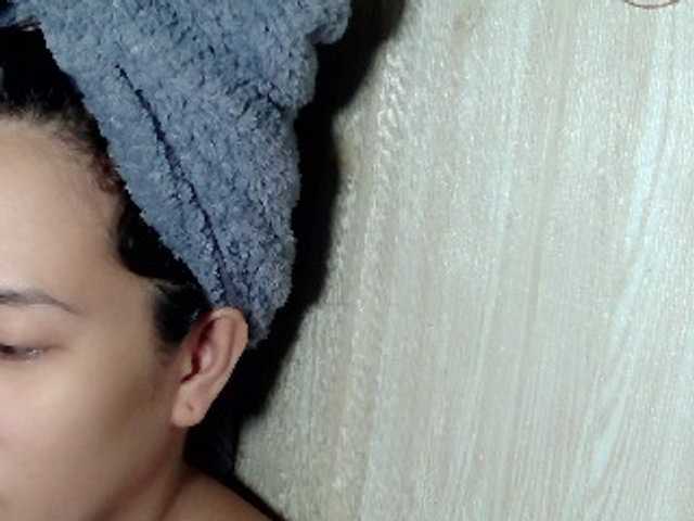 Asiankitties's BongaCams show and profile