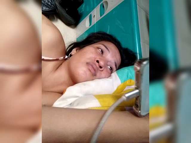 Asiankitties's BongaCams show and profile