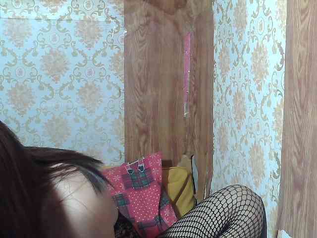 MollyfLowers webcam