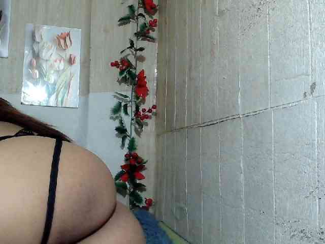MollyfLowers webcam