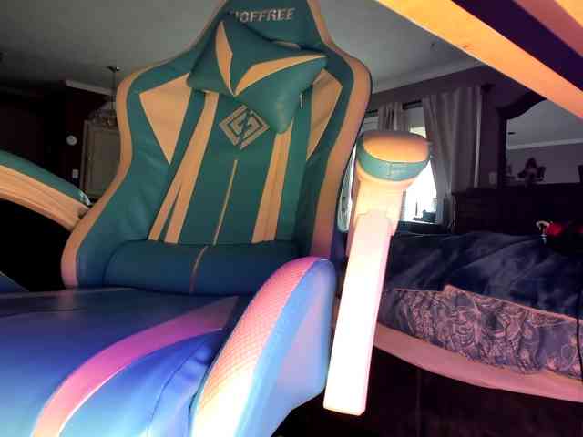 blueeyedzaya-sexy webcam