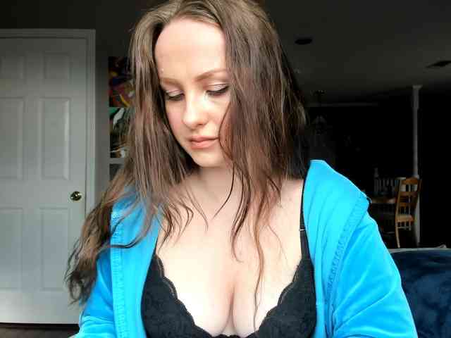 blueeyedzaya-sexy webcam