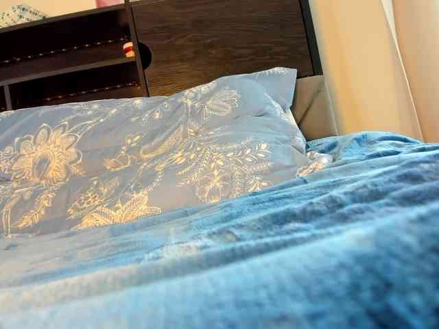 blueeyedzaya-sexy webcam