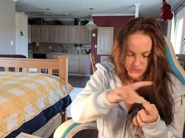 blueeyedzaya-sexy