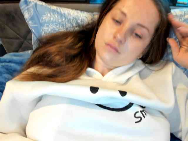 blueeyedzaya-sexy webcam