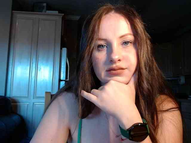 blueeyedzaya-sexy webcam