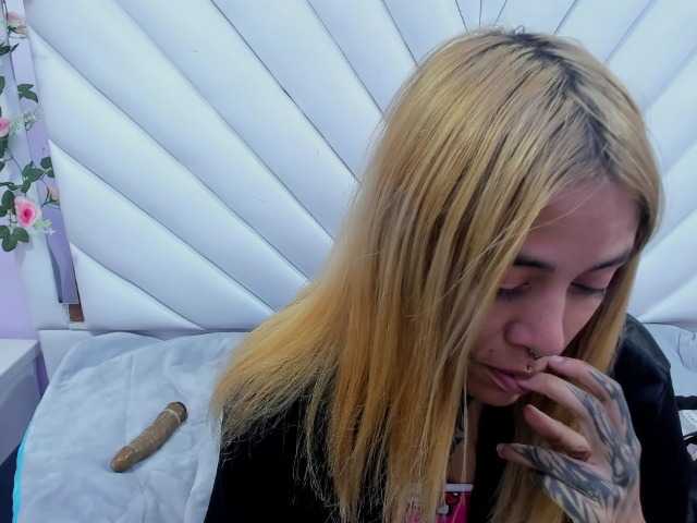 AnalHade's BongaCams show and profile