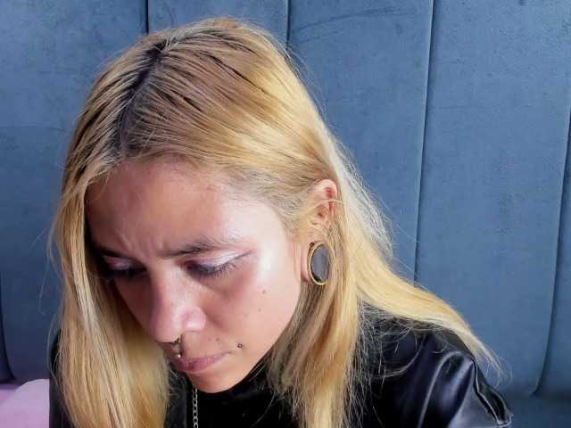 AnalHade's BongaCams show and profile