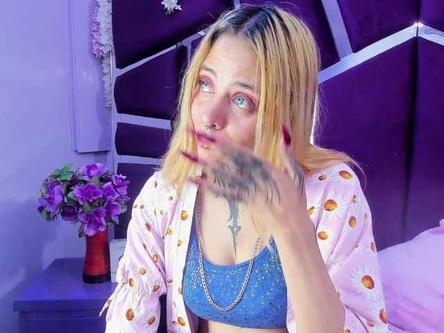 AnalHade's BongaCams show and profile