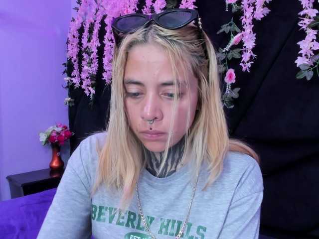 AnalHade's BongaCams show and profile