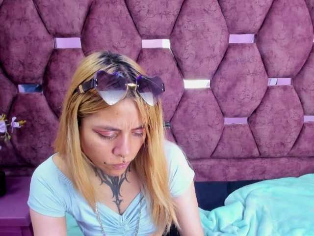 AnalHade's BongaCams show and profile