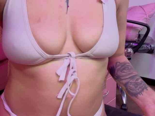 AnalHade webcam