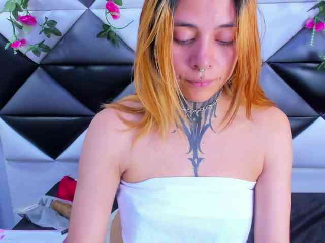 AnalHade webcam