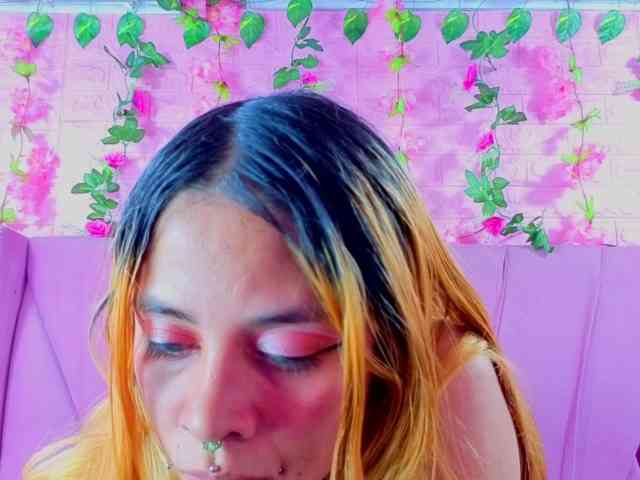 AnalHade webcam