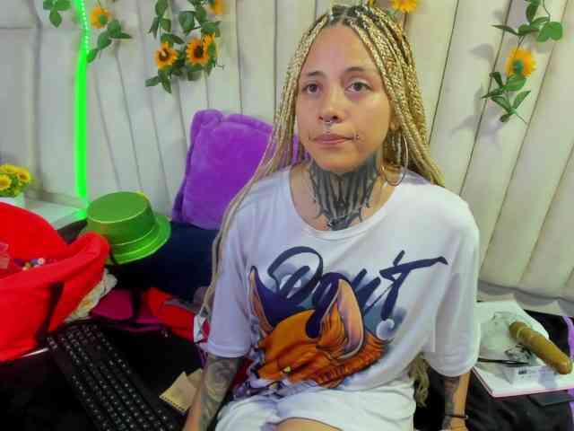 AnalHade webcam