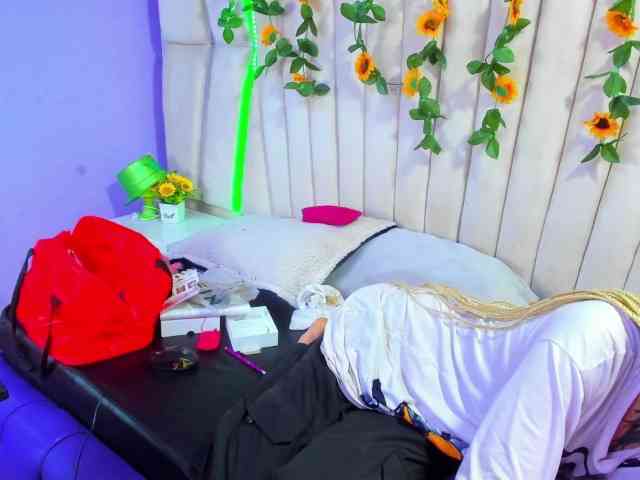 AnalHade webcam