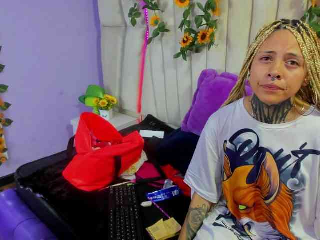 AnalHade webcam