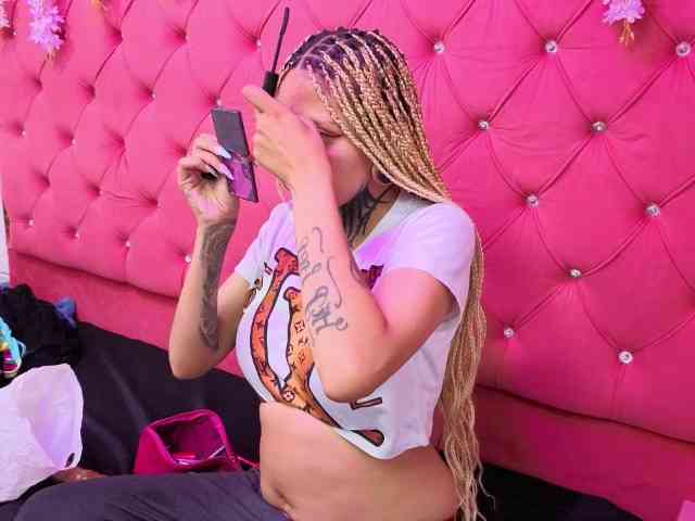 AnalHade webcam