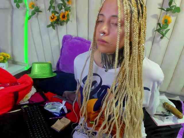 AnalHade webcam