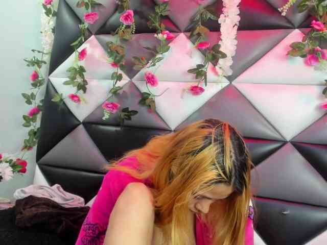 AnalHade webcam