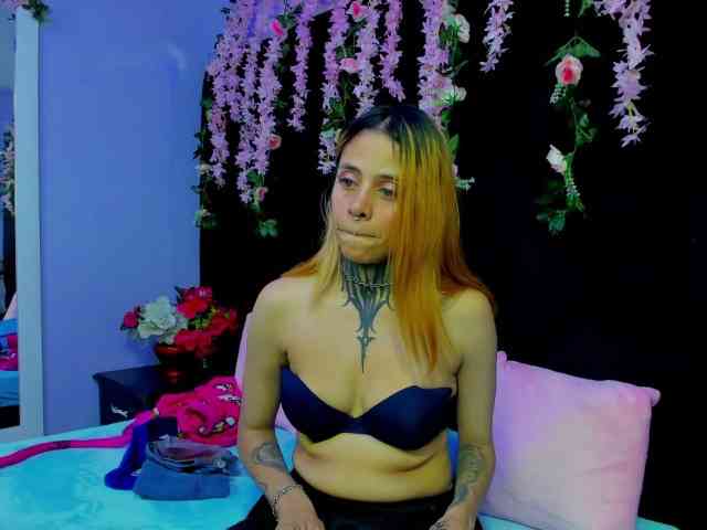AnalHade webcam