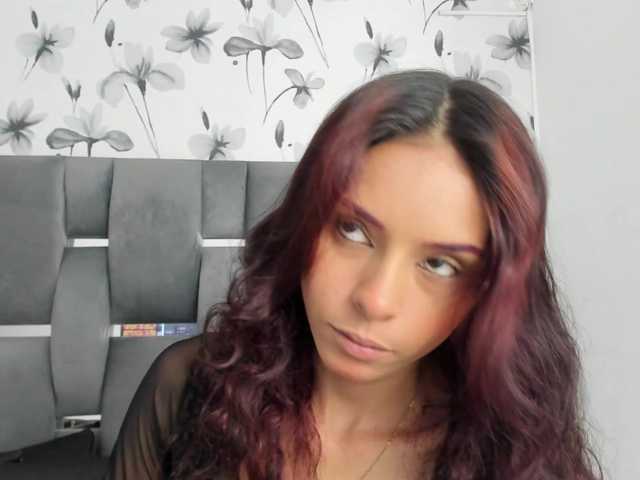  Ehotloveaxxx chat room