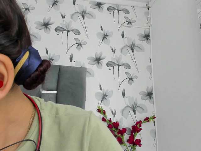  Ehotloveaxxx chat room