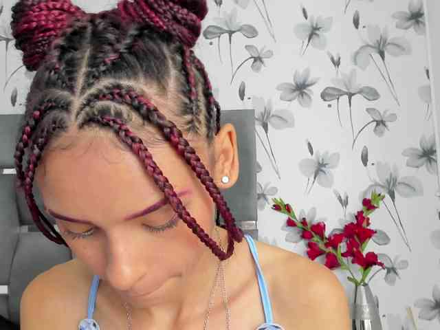 Ehotloveaxxx webcam